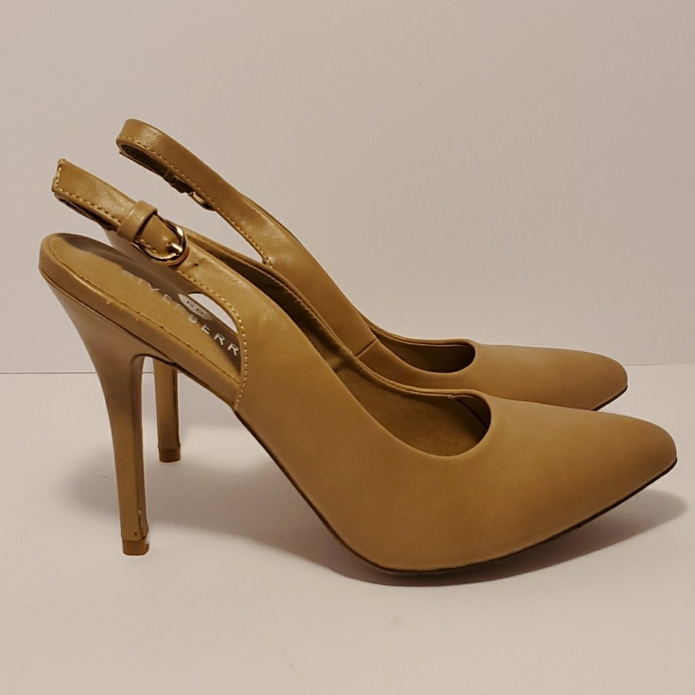 Riverberry Slingback Heels Taupe Size 10 NWT